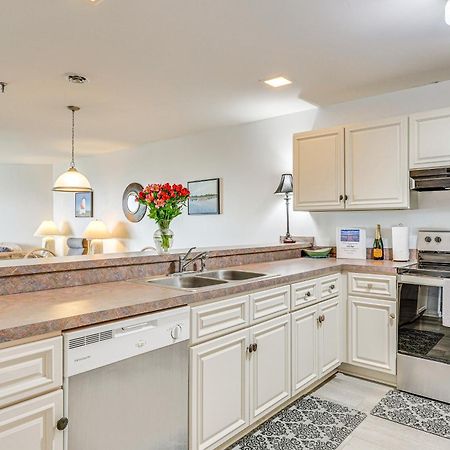 Oak Island Beachfront Condo With Community Pool Ngoại thất bức ảnh