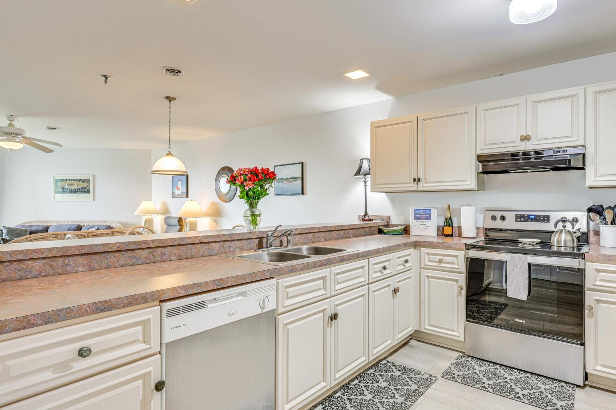 Oak Island Beachfront Condo With Community Pool Ngoại thất bức ảnh